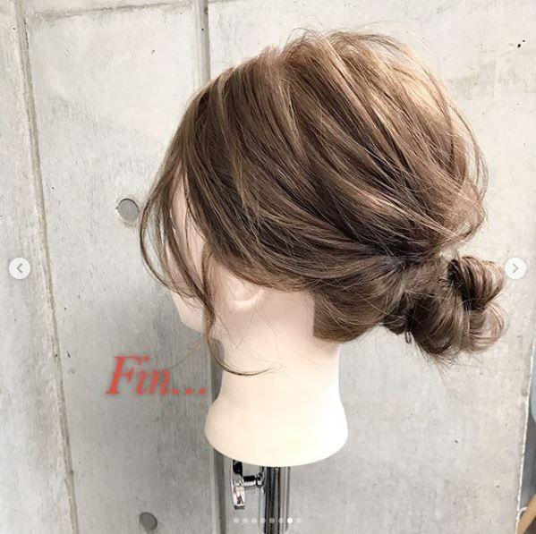 10种简单清爽的发型女教程 10种简单清爽的发型女教程