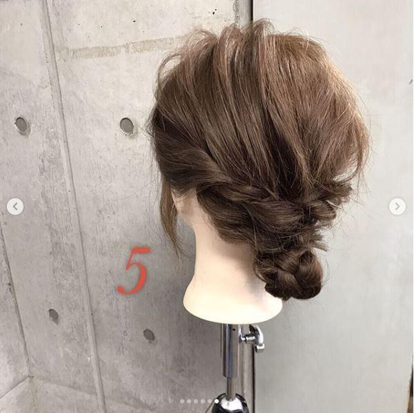 10种简单清爽的发型女教程 10种简单清爽的发型女教程