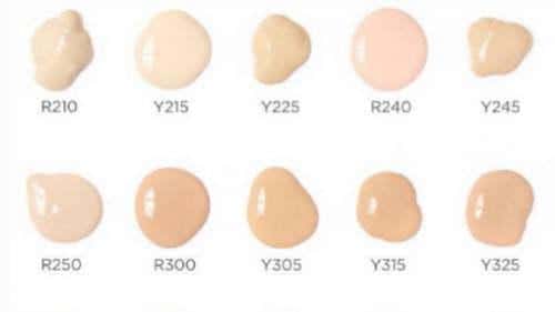 新手用粉底液好还是bb霜好（bb霜和粉底液哪个更好）