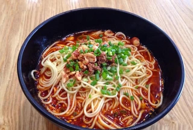 重庆特色美食，舌尖上的重庆美食介绍：重庆有什么特色美食？图13