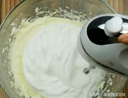 制作蛋糕的教程入门（学做蛋糕完整教程）(19)