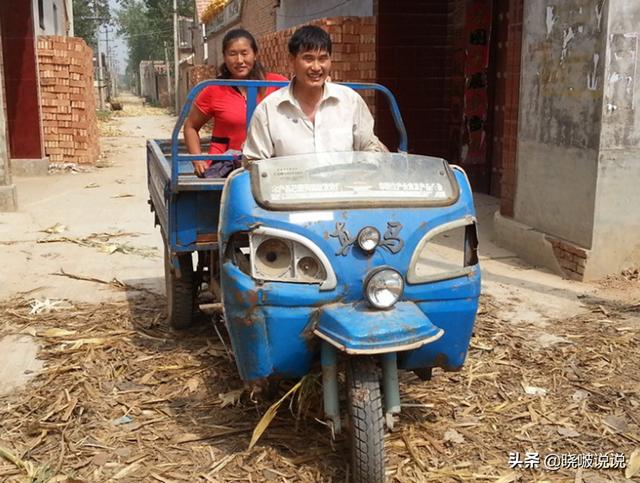 草帽姐阿宝现状很落魄（放羊郎星光大道成名）(3)