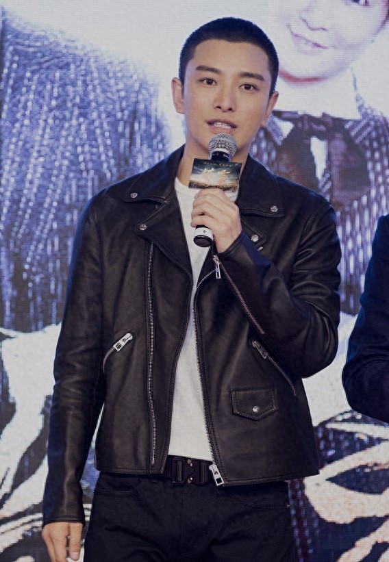 盘点男明星的寸头颜值，个个都是硬汉！看到最后一个我笑了