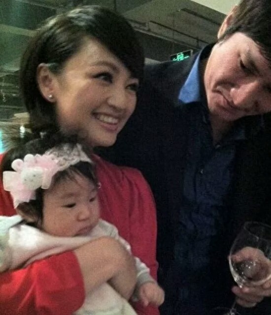 《大宋提刑官》中的英姑，如今身价过亿，掌管着半个娱乐圈！