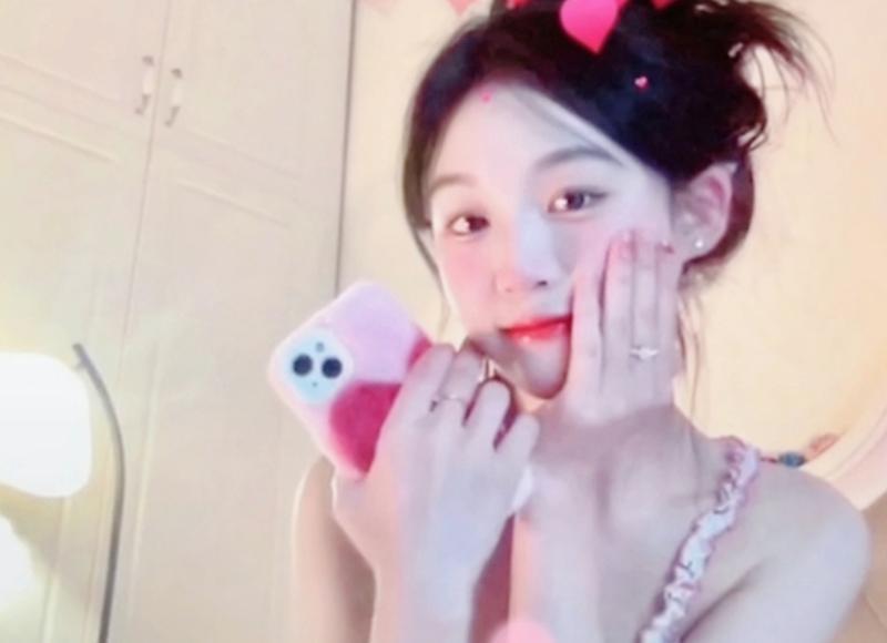 情人节，念你在心中，爱你到永久