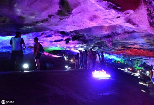 金华双龙洞:上山汗如雨,入洞一身凉