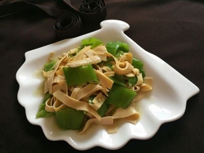 ​尖椒干豆腐的做法