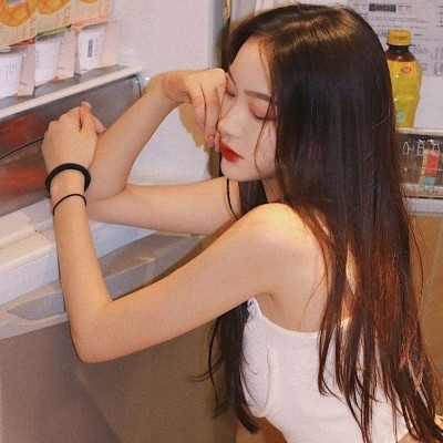 伤感头像女孤独落寞