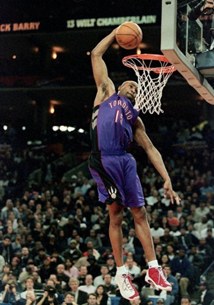 2000年 最完美的扣篮大赛,麦迪为了表哥 卡特完美表现!